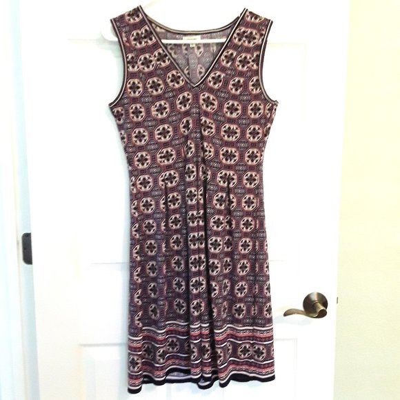 Max Studio Rose and Black Multi-patterned Sleeveless V-Neck Dress - Size S - Picture 1 of 8